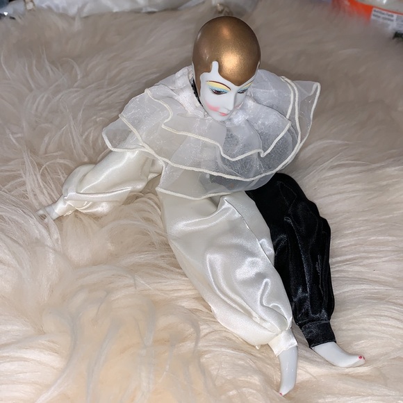 Vintage pierrot porcelain doll #1651 - Picture 2 of 9